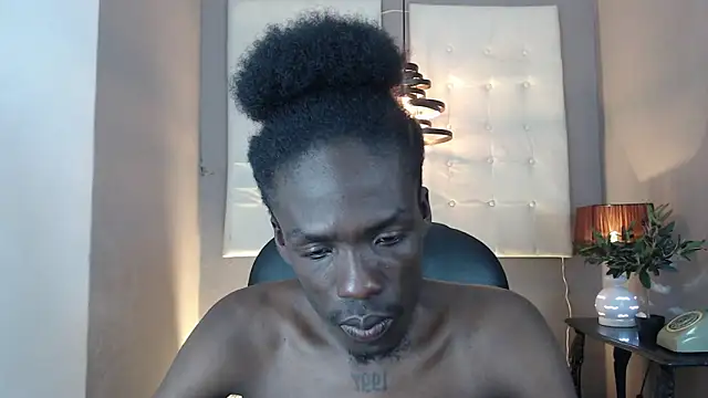 Snapshot of chombo_ath chatting on 10/11/25, 07:12 chombo ath online show from 10/11/25, 07:12