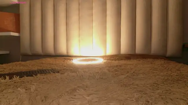 Megan mooree  online show from 04/15/26, 01:07