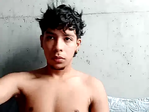 Elputas online show from 09/30/25, 03:28