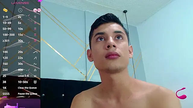 Snapshot of Oliver_king_sex chatting on 02/22/25, 11:57 Oliver king sex online show from 02/22/25, 11:57