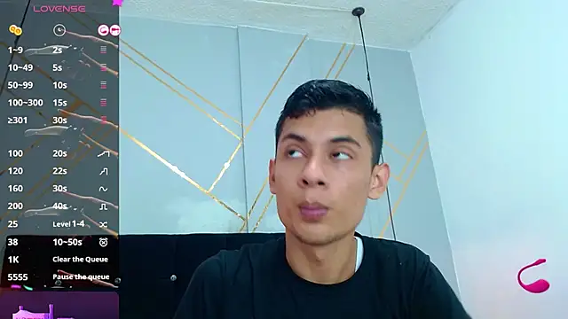 Snapshot of Oliver_king_sex chatting on 02/24/25, 05:42 Oliver king sex online show from 02/24/25, 05:42