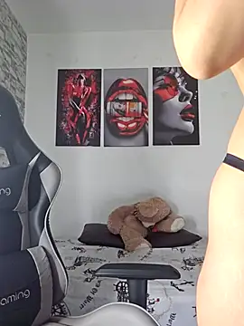 Antonella2 m online show from 02/02/26, 01:10