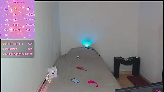 ChristinaSaphier online show from 02/03/26, 09:31