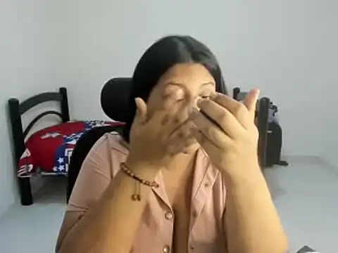 Snapshot of nikol_sexy39 chatting on 02/23/25, 08:44 nikol sexy39 online show from 02/23/25, 08:44