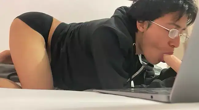 Akaerizz online show from 12/06/24, 06:15