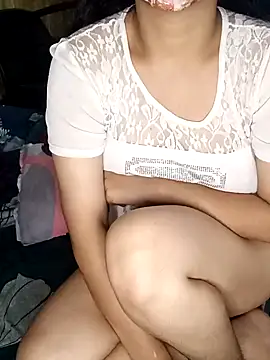 Snapshot of yourtamilcouple chatting on 12/13/24, 10:08 yourtamilcouple online show from 12/13/24, 10:08