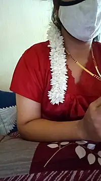 Snapshot of yourtamilcouple chatting on 03/14/25, 04:43 yourtamilcouple online show from 03/14/25, 04:43