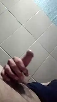 1Amarguetix online show from 02/09/25, 04:40