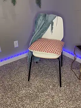 Naughty pussy2cum online show from 12/14/24, 03:29