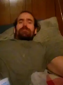 Snapshot of RobStrokes215 chatting on 12/12/24, 10:02 RobStrokes215 online show from 12/12/24, 10:02