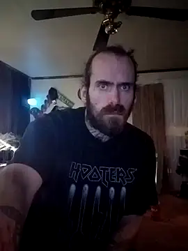 Snapshot of RobStrokes215 chatting on 01/23/25, 10:22 RobStrokes215 online show from 01/23/25, 10:22