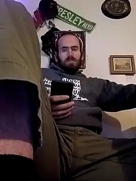 Snapshot of RobStrokes215 chatting on 01/30/25, 04:24 RobStrokes215 online show from 01/30/25, 04:24