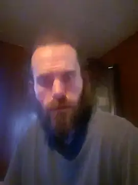 Snapshot of RobStrokes215 chatting on 03/08/25, 07:49 RobStrokes215 online show from 03/08/25, 07:49