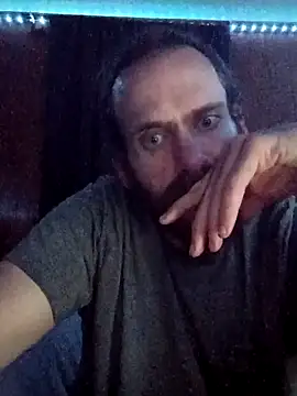 Snapshot of RobStrokes215 chatting on 10/05/25, 03:27 RobStrokes215 online show from 10/05/25, 03:27