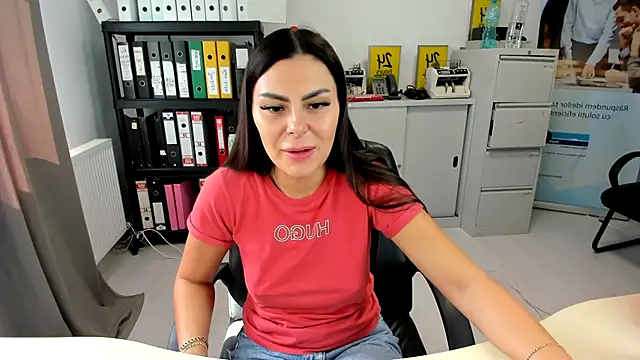 kilenyapatrice online show from 09/15/25, 10:48