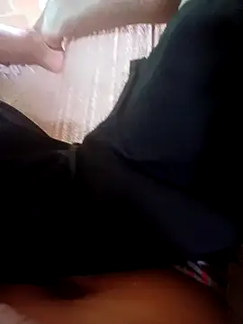 Snapshot of jnsubimisso chatting on 02/23/25, 02:35 jnsubimisso online show from 02/23/25, 02:35