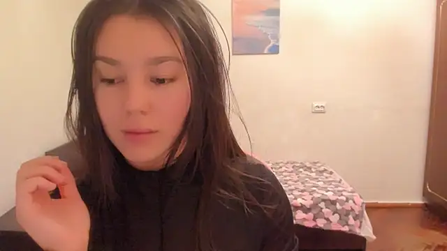 LunaXmii online show from 02/28/25, 03:26