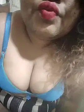 Snapshot of Aranyagril chatting on 10/09/25, 10:24 Aranyagril online show from 10/09/25, 10:24