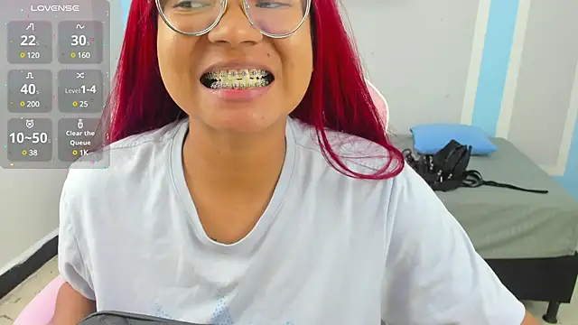 Snapshot of im_angels77 chatting on 01/14/25, 02:50 im angels77 online show from 01/14/25, 02:50