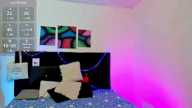 Snapshot of im_angels77 chatting on 02/13/25, 09:27 im angels77 online show from 02/13/25, 09:27