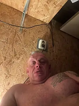 JakubW79 online show from 03/23/25, 02:37