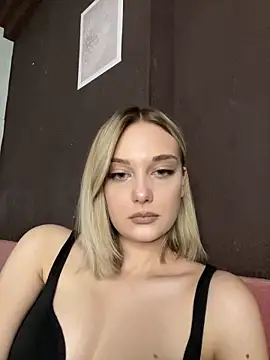 Alisa Rise online show from 03/08/25, 12:11