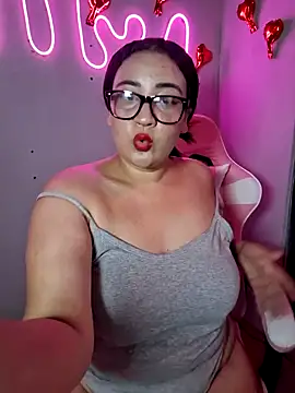 Snapshot of alexxaa96 chatting on 01/30/25, 04:34 alexxaa96 online show from 01/30/25, 04:34