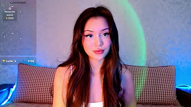 Snapshot of Min_Jee_ chatting on 02/19/25, 05:38 Min Jee online show from 02/19/25, 05:38