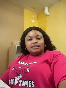 Curveysinaa online show from 03/01/25, 11:17