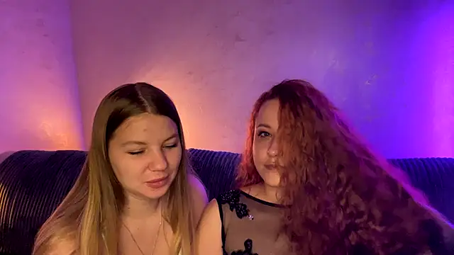 Snapshot of __2sya__ chatting on 10/27/25, 01:26 2sya online show from 10/27/25, 01:26