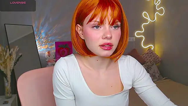 Red  Candy online show from 02/25/25, 04:42