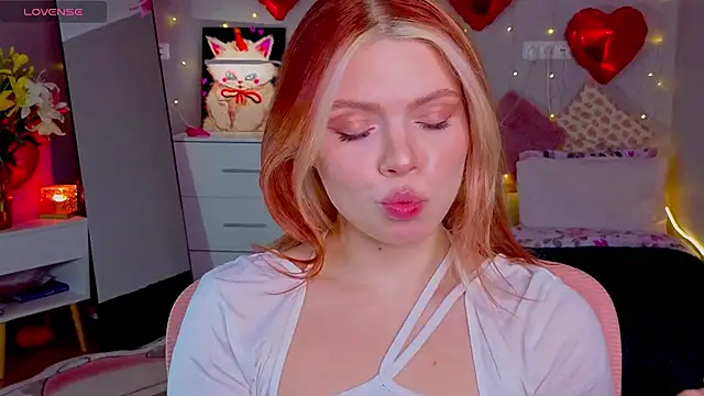 Red  Candy online show from 02/17/26, 03:29