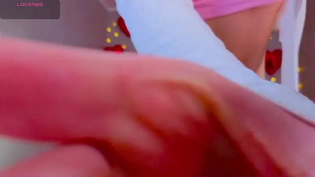 Snapshot of Red__Candy chatting on 03/12/26, 02:34 Red Candy online show from 03/12/26, 02:34