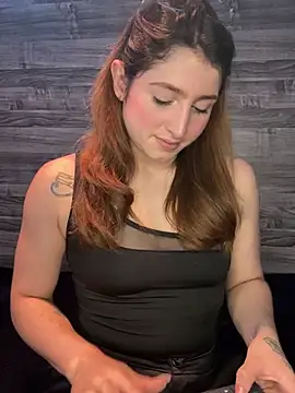 kamel-ayesha online show from 01/02/25, 01:40