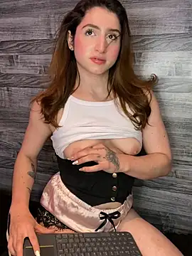 kamel-ayesha online show from 01/20/25, 03:28