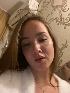 milkyWeyy online show from 09/26/25, 04:22