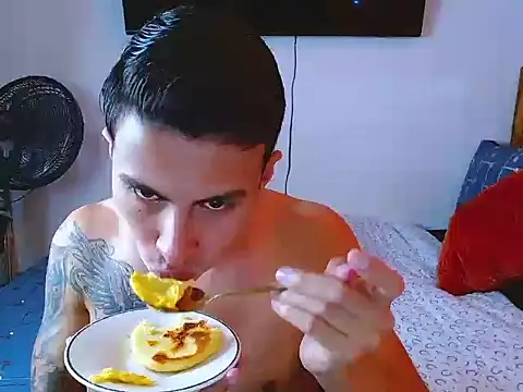 Snapshot of Velk_hot chatting on 05/01/26, 01:59 Velk hot online show from 05/01/26, 01:59
