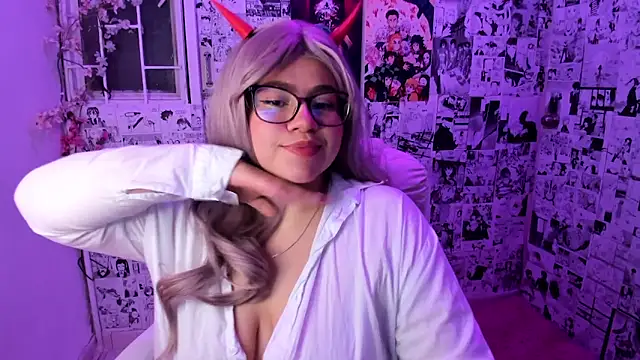 Snapshot of im_mei chatting on 03/14/26, 12:28 im mei online show from 03/14/26, 12:28