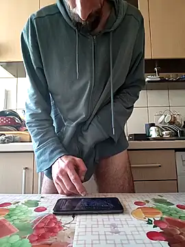 vulpe8400 online show from 01/04/25, 10:49