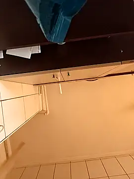 vulpe8400 online show from 10/11/25, 06:23