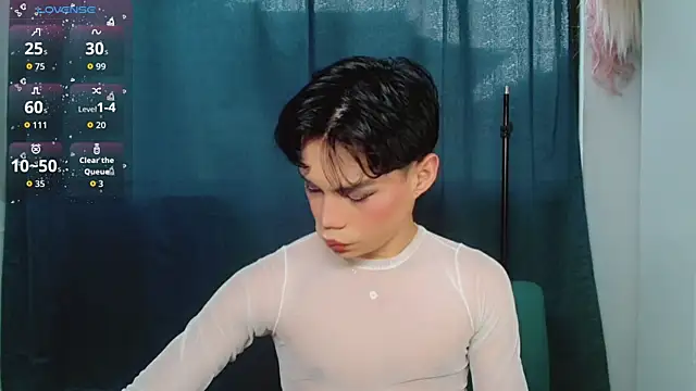 Snapshot of femboykeene chatting on 04/13/26, 09:42 femboykeene online show from 04/13/26, 09:42