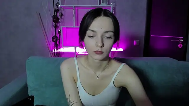 Kira Ke11y online show from 12/22/24, 08:16