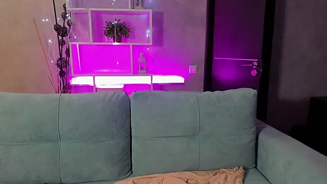 Kira Ke11y online show from 01/09/25, 02:29