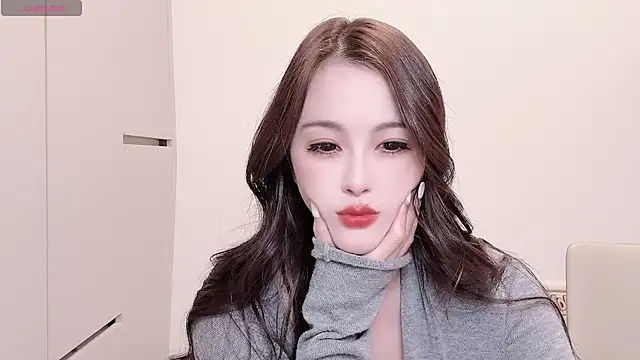 Neyllar online show from 11/19/25, 02:28