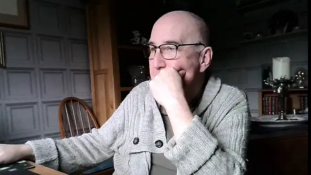 Snapshot of Adamdaddybear chatting on 01/08/25, 02:56 Adamdaddybear online show from 01/08/25, 02:56