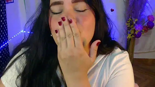 Snapshot of blue_angel33 chatting on 03/14/26, 01:23 blue angel33 online show from 03/14/26, 01:23