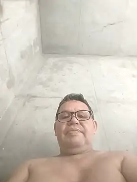 Snapshot of catatunboculion chatting on 02/04/26, 09:20 catatunboculion online show from 02/04/26, 09:20