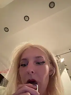 XMelissaX online show from 07/04/26, 08:48