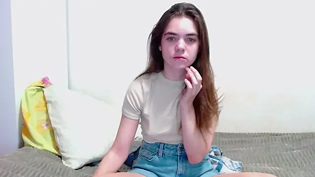 SallyMkn online show from 12/17/24, 10:34