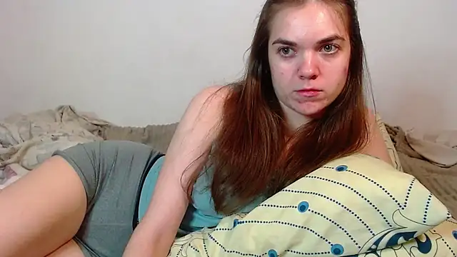 SallyMkn online show from 11/23/25, 02:39